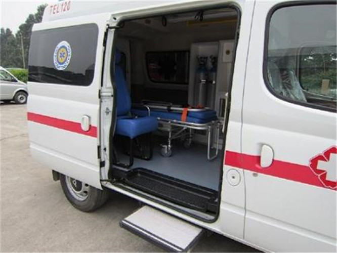 龙华救护车出租服务案例7